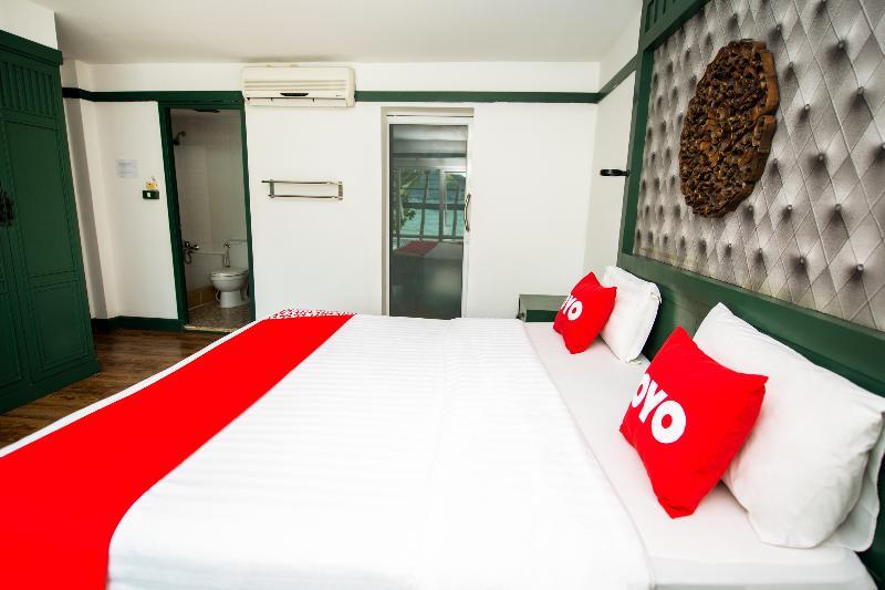 Oyo 255 The Ocean Hotell